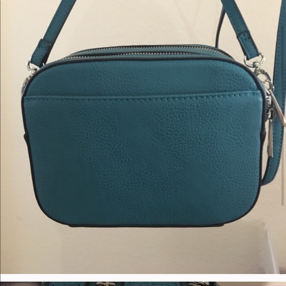 Teal blue crossbody bag with straps. New - Picture 1 of 2